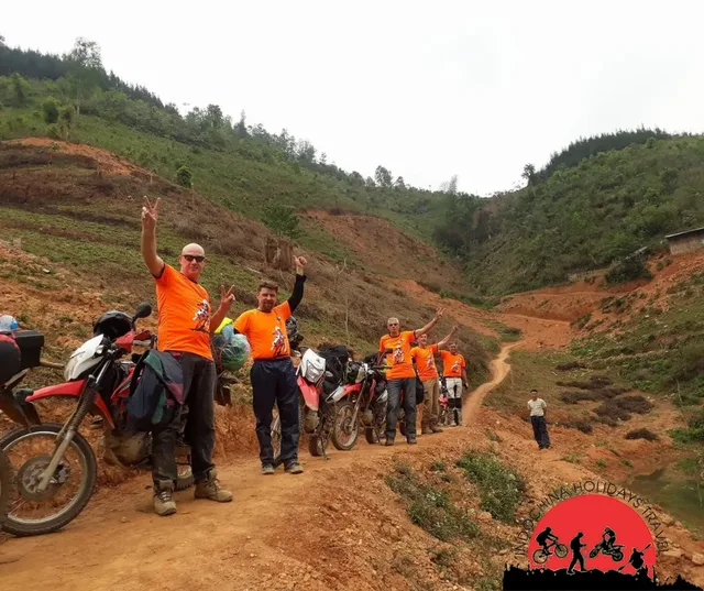 4 Days Hanoi Riding To Pu Luong Nature Reserve and Ninh Binh