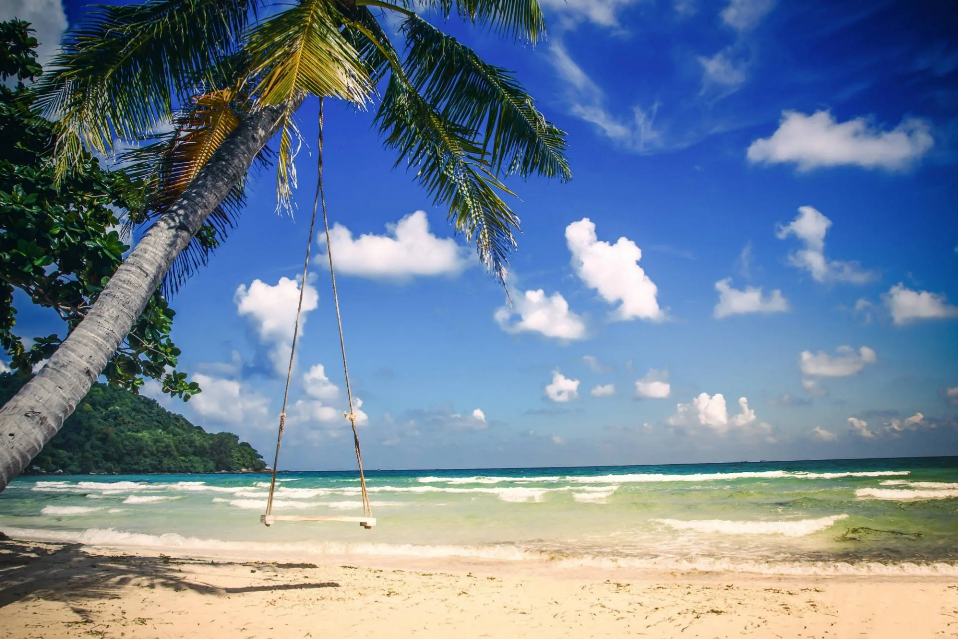 phu-quoc-island-sao-beach-vietnam-shutterstock_573485245